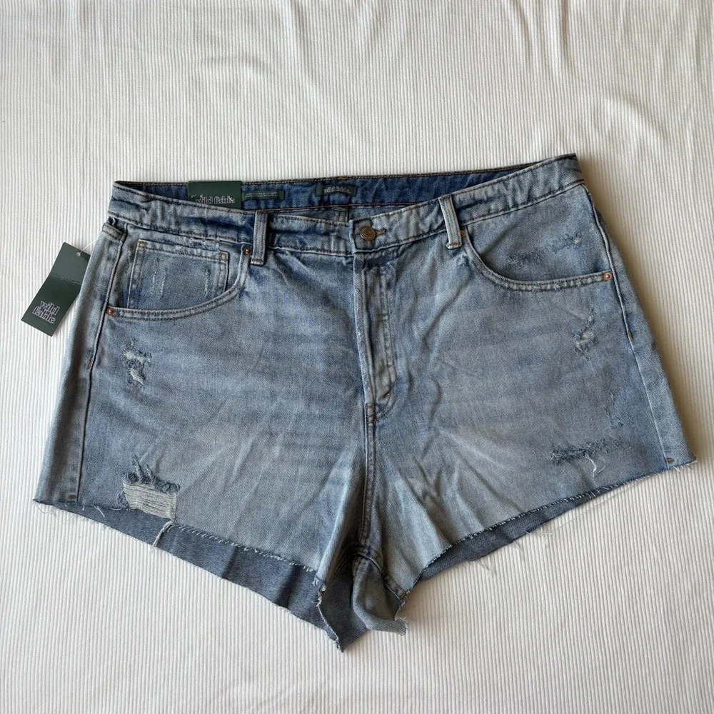 Super High-Rise Cutoff Jean Shorts 4 Button Fly Medium Wash Denim Wild Fable